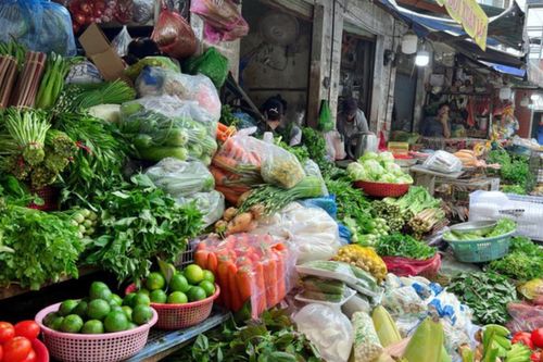 Giá rau củ Đà Lạt tại TPHCM tăng đến 22% do sạt lở đèo