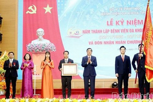 Bệnh viện Đa khoa tỉnh Phú Thọ kỷ niệm 60 năm thành lập và đón nhận Huân chương Lao động hạng Ba