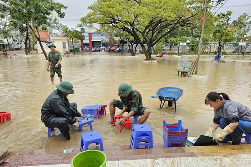 Gia Lai: Lực lượng chức năng, gấp rút hỗ trợ người dân sau lũ