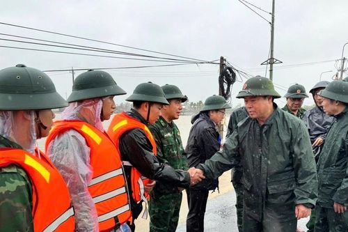 Bộ Tư lệnh Bộ đội Biên phòng kiểm tra công tác khắc phục hậu quả, động viên Nhân dân sau mưa lũ tại Đắk Lắk