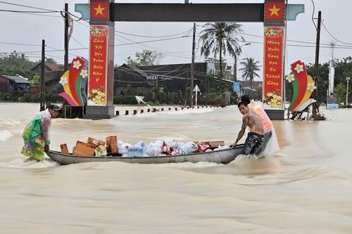 Chính quyền Đắk Lắk bác tin 'hàng trăm người chết do lũ' lan truyền trên mạng