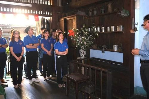 Di sản của niềm tin son sắt