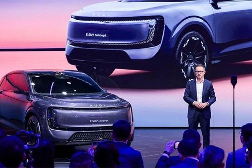 Ra mắt AUDI E SUV - sức mạnh 671 mã lực, tầm hoạt động 700 km