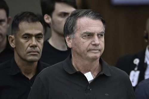 Cựu tổng thống Brazil bị cảnh sát bắt giữ