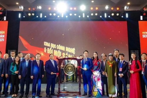 Hơn 1.000 đại biểu dự Đại hội Doanh nhân trẻ Việt Nam toàn quốc lần thứ VIII