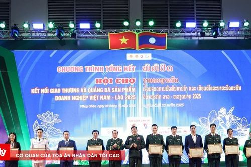 Bế mạc Hội chợ kết nối giao thương Việt Nam - Lào năm 2025