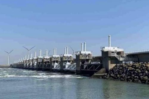 Bài học chống lũ trên thế giới: Từ công viên ngập nước đến mô hình thành phố bọt biển