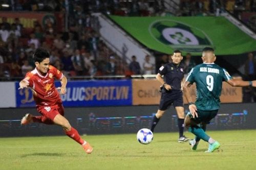 Đồng Nai thắng Hà Tĩnh 2-0, Công Phượng vẫn vắng mặt