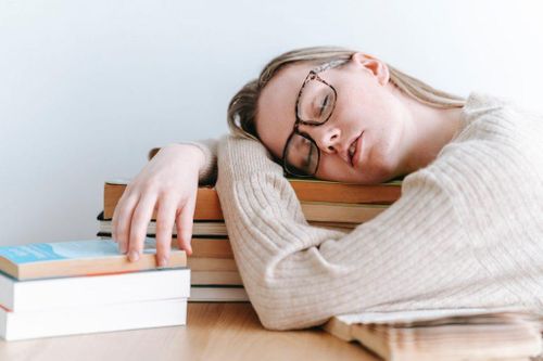 Mất ngủ - Nguyên nhân và giải pháp trị liệu