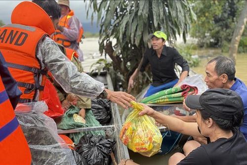 Truyền thông quốc tế: Chính phủ Việt Nam đẩy nhanh nỗ lực ứng phó quyết liệt với lũ lụt