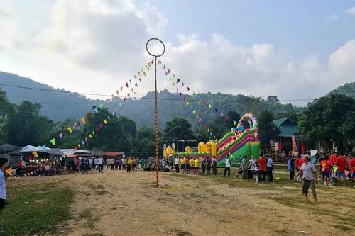 Tung còn - trò chơi hấp dẫn ở vùng cao