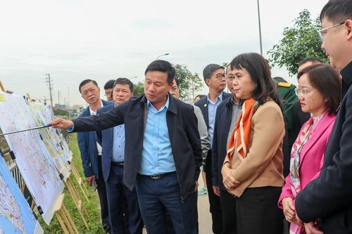 Làm rõ hướng tuyến, tái định cư cho dự án cao tốc Vinh – Thanh Thủy
