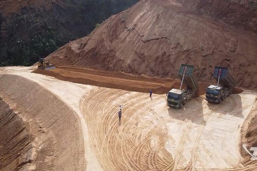 Dự án cao tốc Chợ Mới - Bắc Kạn: Thiếu bãi đổ thải ảnh hưởng đến tiến độ