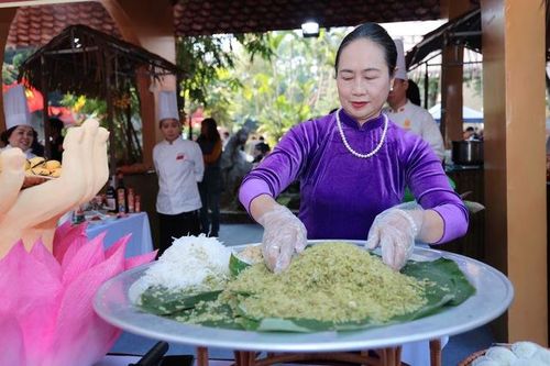 Những hình ảnh món ăn đẹp mãn nhãn tại Liên hoan Văn hóa Ẩm thực Quốc tế 2025