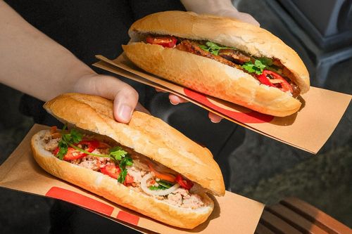 Thương hiệu bánh mì 'giả bộ' đóng cửa tạo 'content'