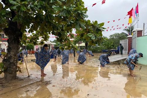 Khánh Hòa: Khẩn trương cứu trợ người dân, khắc phục hậu quả mưa lũ