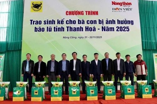 Bình Điền trao 1.600 gói sinh kế giúp nông dân Thanh Hóa tái thiết sản xuất sau bão lũ