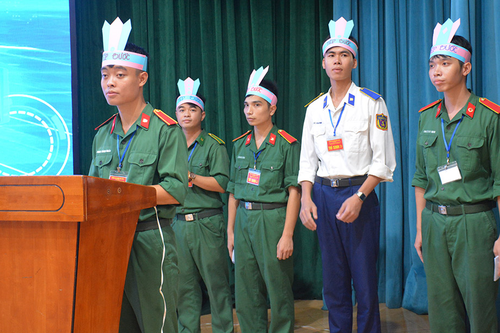 Khơi dậy khát vọng cống hiến