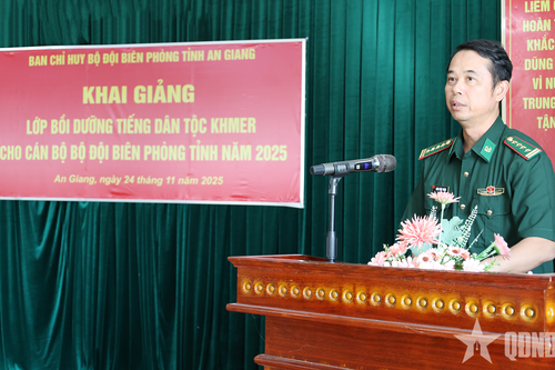 Khai giảng lớp bồi dưỡng tiếng Khmer cho cán bộ Bộ đội Biên phòng tỉnh An Giang