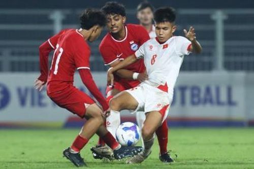 Thắng đậm Singapore, U.17 Việt Nam vẫn phải rút kinh nghiệm