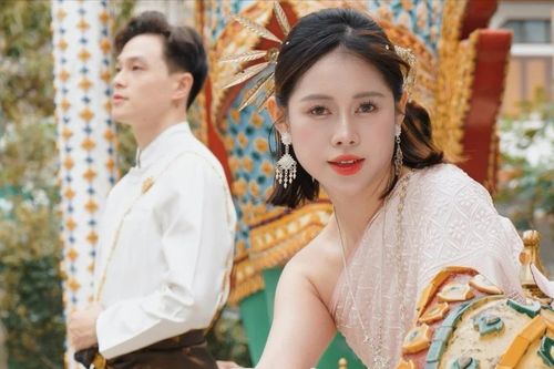 Việt Phương Thoa kỷ niệm 1 năm ngày cưới bằng bộ ảnh lãng mạn tại Thái Lan