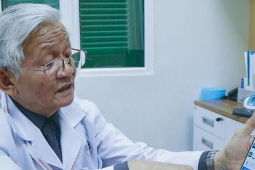 Phó giáo sư bất ngờ với quảng cáo liệu trình 3-5 buổi thải độc ngừa ung thư gan