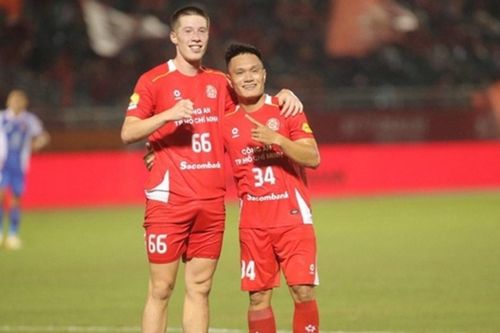 Lee Williams 1m90 lập mốc lịch sử V-League và Cúp QG