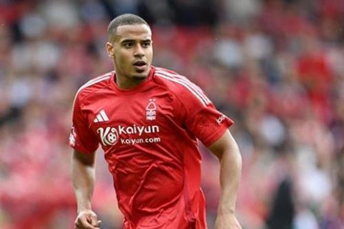 Chelsea nhắm Murillo, MU dùng áo 24 dụ Semenyo