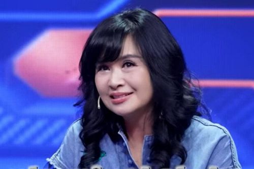 NSND Thanh Lam: Từng bị bạn trai gắn định vị, hé lộ cưới U60