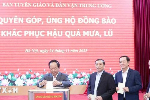 Ban Tuyên giáo và Dân vận, Ban Nội chính TW ủng hộ đồng bào miền Trung-Tây Nguyên