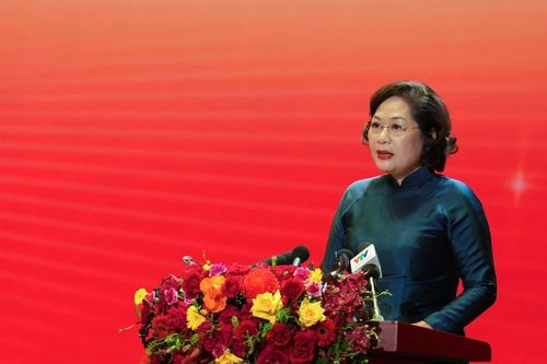 Ngành Ngân hàng thi đua đổi mới, sáng tạo cùng đất nước vào kỷ nguyên mới