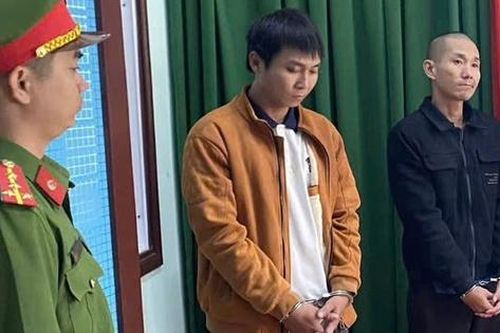 Bắt 2 đối tượng trộm cây mai vàng cảnh