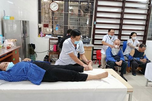 Giấc ngủ ngon cho người cao tuổi