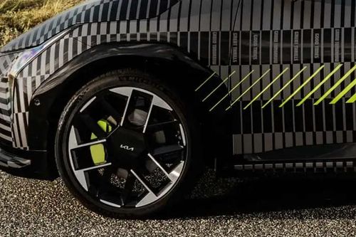 Kia EV4 GT lộ diện: Sedan hiệu năng cao thách thức thị trường
