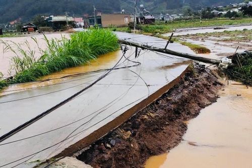Lâm Đồng cảnh báo lũ trên sông Đa Nhim