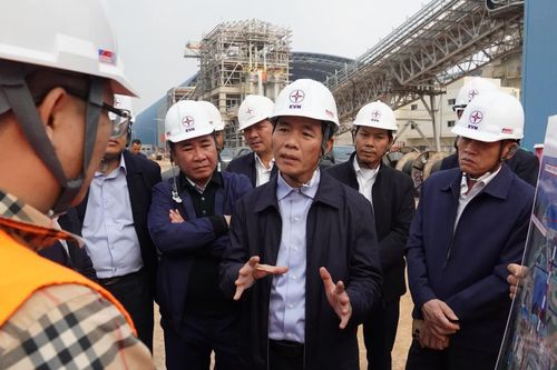 Đồng chí Bí thư Tỉnh ủy Nguyễn Văn Phương kiểm tra, khảo sát một số dự án tại Khu Kinh tế Hòn La