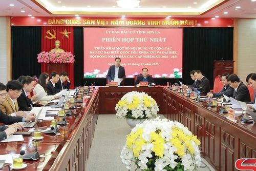 Phiên họp thứ nhất Ủy ban bầu cử tỉnh Sơn La
