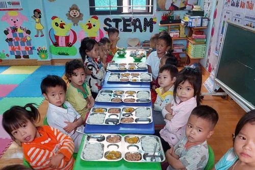Tuyên Quang tăng cường công tác bảo đảm an toàn thực phẩm tại trường học và bếp ăn tập thể