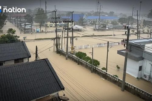 Thái Lan tuyên bố tình trạng thảm họa, sơ tán khẩn cấp vì mưa lũ