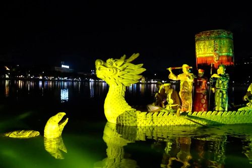 Các không gian văn hóa Thủ đô rực rỡ về đêm