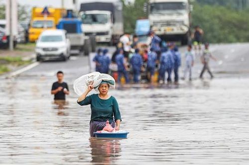 Vì sao năm 2025 xuất hiện thiên tai phức tạp nhất trong nhiều năm trở lại đây?