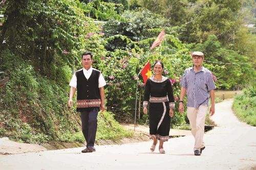 Quảng Ngãi: Tạo động lực phát triển toàn diện vùng đồng bào dân tộc thiểu số