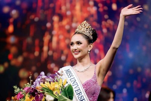 Nền 'công nghiệp hoa hậu' của Philippines
