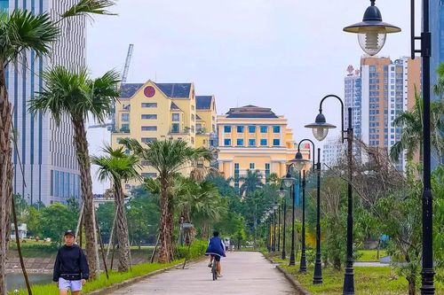 Công viên CV1 Cầu Giấy thay đổi ngoạn mục: Từ 'điểm nóng' ô nhiễm thành lá phổi xanh giữa lòng Hà Nội
