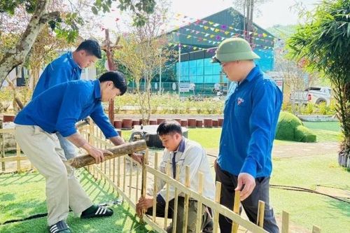 Học và làm theo Bác gắn với sắp xếp, tổ chức bộ máy