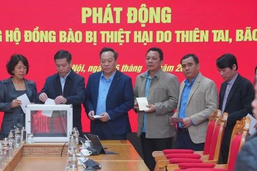Cơ quan Đảng ủy các cơ quan Đảng Trung ương phát động ủng hộ đồng bào bị thiệt hại do thiên tai