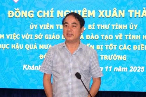 Bí thư Tỉnh ủy Khánh Hòa yêu cầu sớm ổn định dạy và học