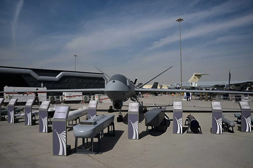Quân sự thế giới hôm nay (25-11): Trung Quốc ra mắt UAV chống ngầm tầm xa mới Wing Loong X