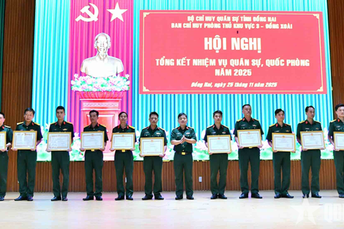 Ban chỉ huy Phòng thủ khu vực 3 - Đồng Xoài tổng kết nhiệm vụ quân sự, quốc phòng năm 2025