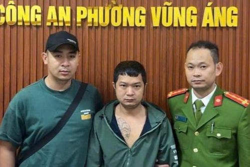 Trốn cả ngàn cây số vẫn không thoát
